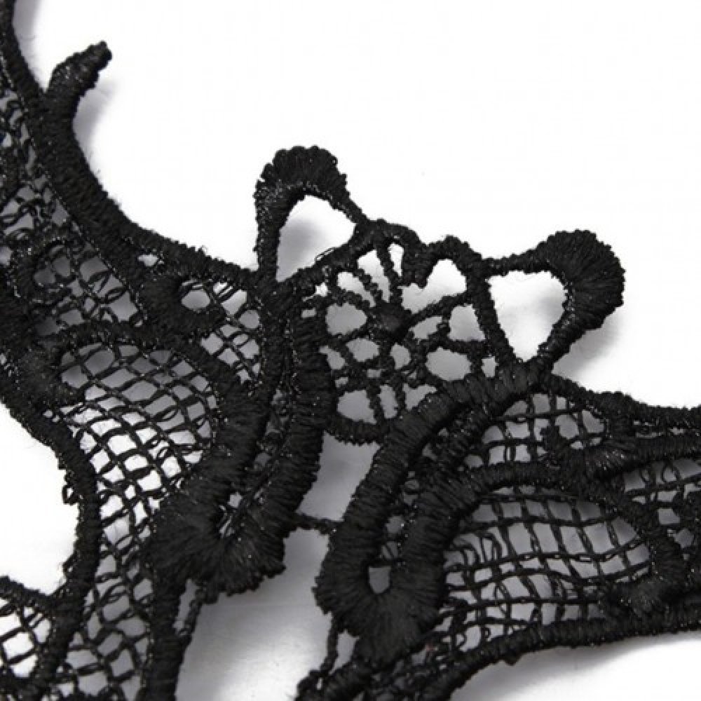 Дантелена маска изкусителен поглед 3 Дантелена маска изкусителен поглед - Image 3