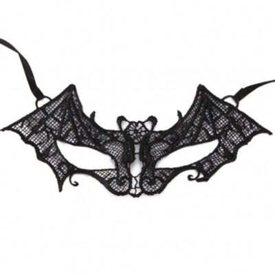 Дантелена маска изкусителен поглед