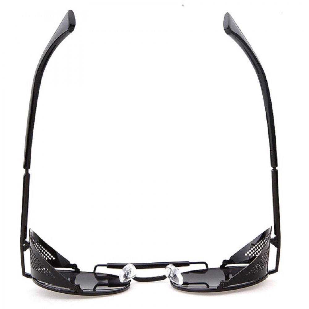 Добри поличби очилата на Кроули 7 Добри поличби очилата на Кроули - Image 7