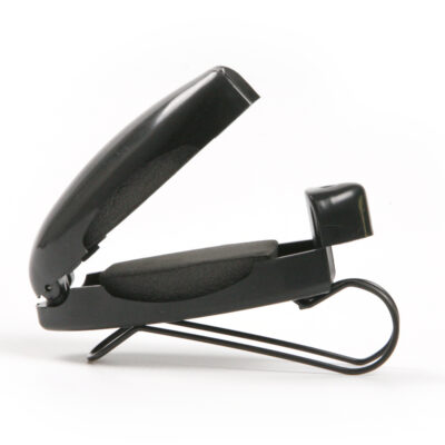 Подходяща за закрепване на очила