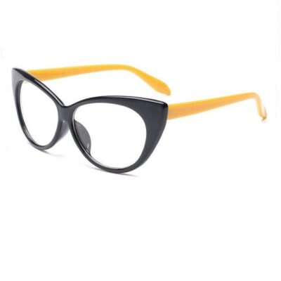 Небрежен стил котешки очила