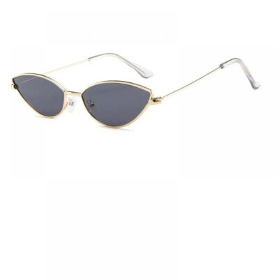 Златни котешки очила