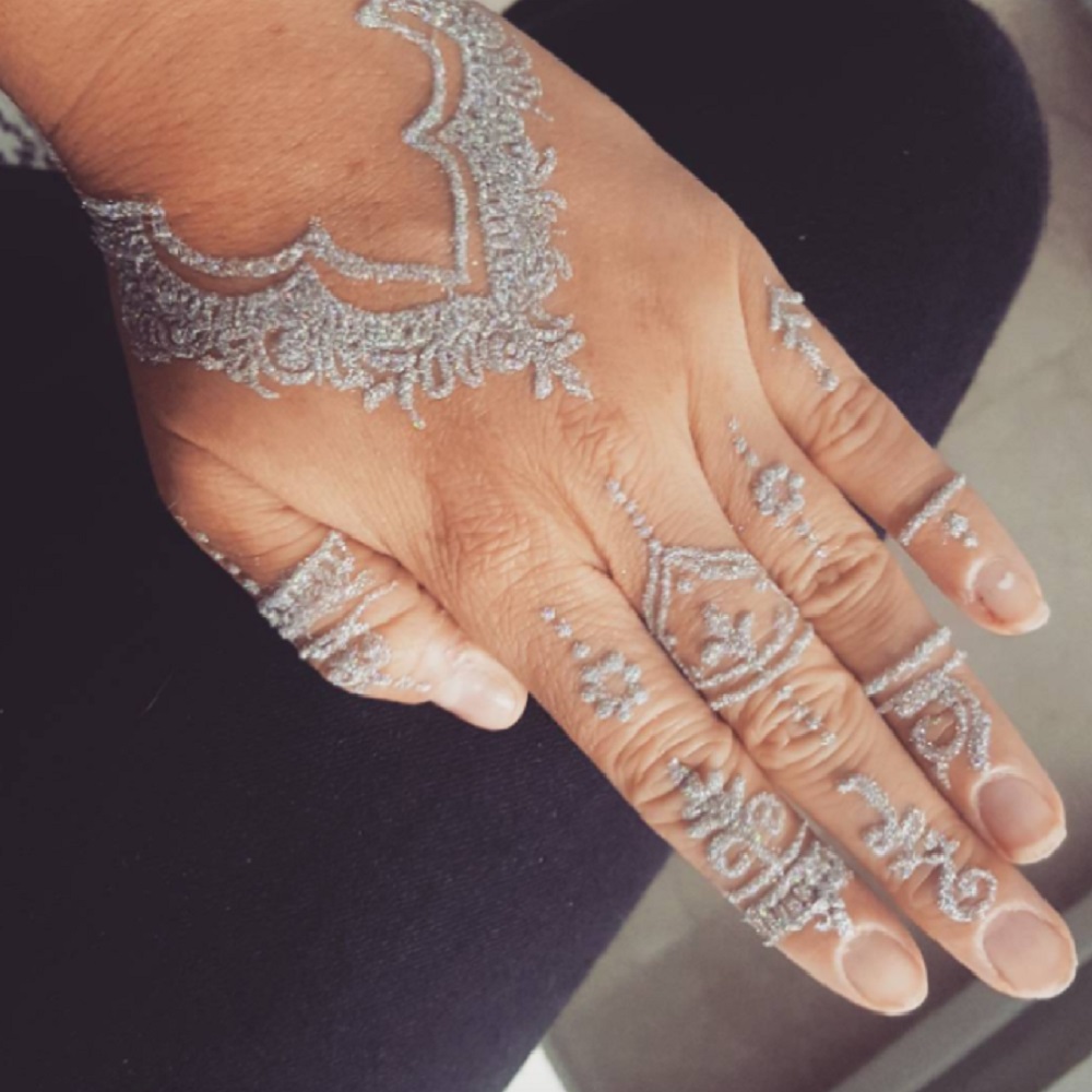 Къна с брокат за усилване на ефекта 3 Къна с брокат за усилване на ефекта - Image 3