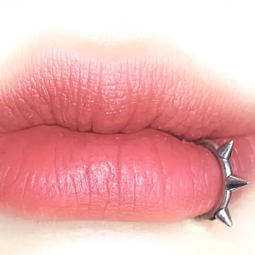 Обица на нос и устна 4 Обица на нос и устна - Image 4