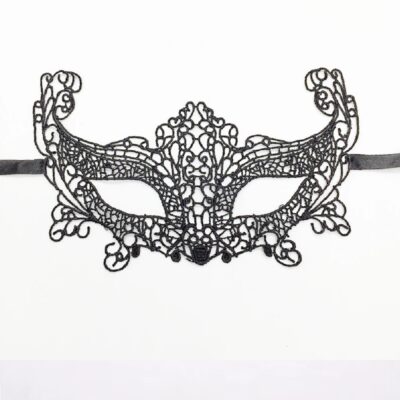 sharena-ot-ednata-i-cherna-ot-drugata (2)