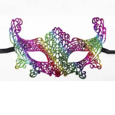 Шарена от едната и черна от другата