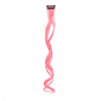 Топ прическа с къдрав кичур