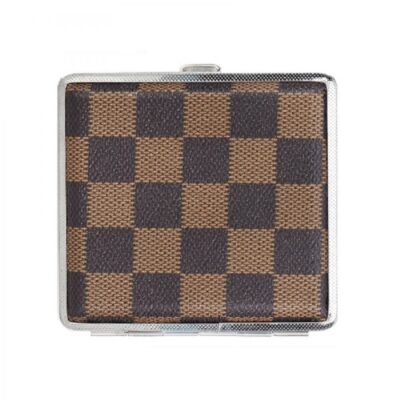 Големи табакери за цигари